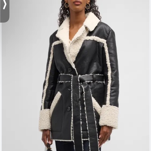 cinq a sept Jackets & Blazers - Cinq a Sept Mona Coat in Black & Ivory
Color:Black & Ivory